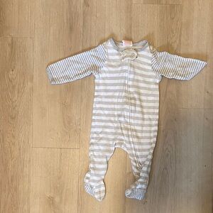 Cat & Jack NB zippy pajama